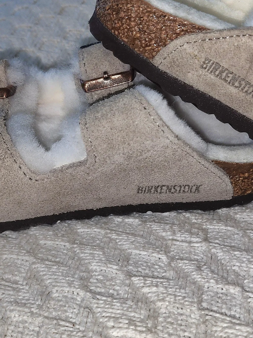 Birkenstock Kids Suede Shearling Sandals in Light Gray Sz 12-12.5